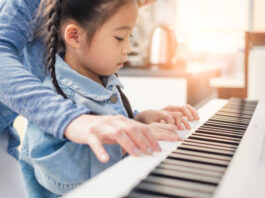 Kapan Seorang Anak Mulai Belajar Piano?