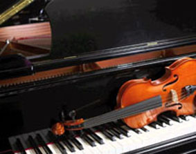 Apakah Biola Lebih Sulit dari Piano?