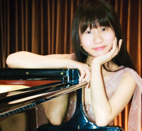 CYSTAL DAHLAN